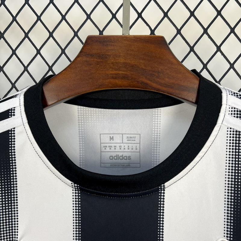 CAMISA DO NEW CASTLE 25/26 BRANCA