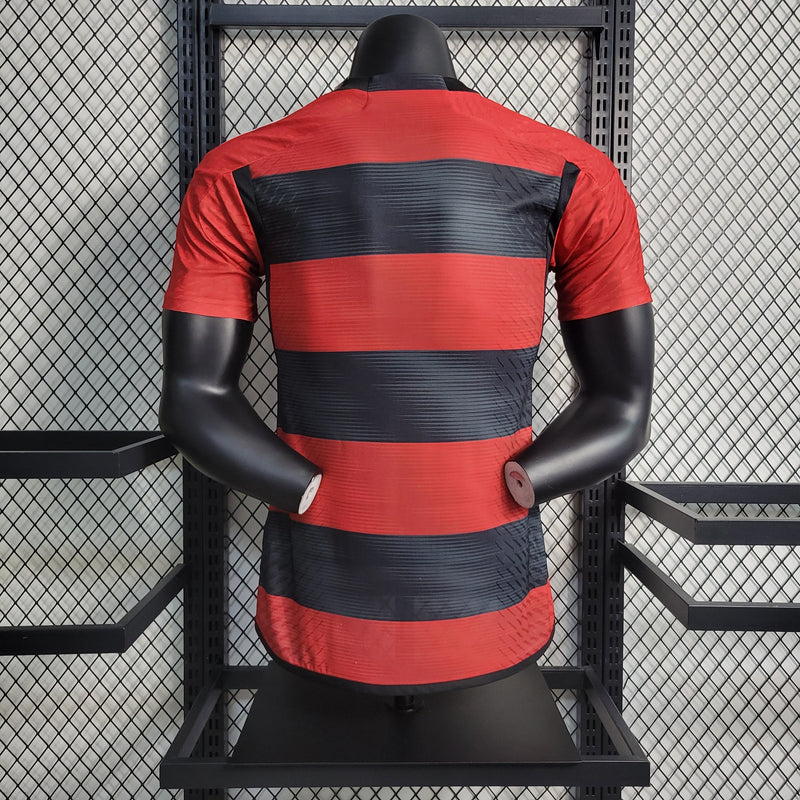 CAMISA VERSÃO JOGADOR DO FLAMENGO 23/24 VERMELHO E PRETO