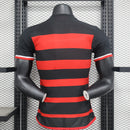 CAMISA VERSÃO JOGADOR DO FLAMENGO 24/25 VERMELHO E PRETO