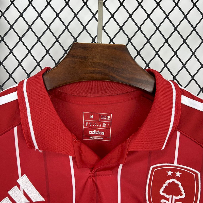 CAMISA DO NOTTINGHAM FOREST 25/26 VERMELHA