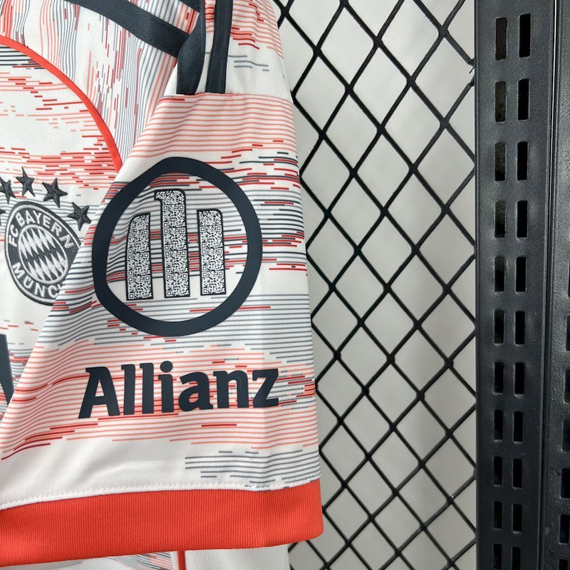 CAMISA DO BAYERN MUNICH 25/26 BRANCA