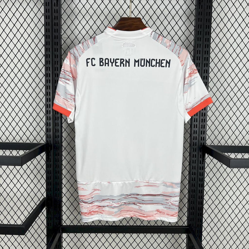 CAMISA DO BAYERN MUNICH 25/26 BRANCA
