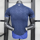 CAMISA VERSÃO JOGADOR DO MANCHESTER UNITED 24/25 AZUL
