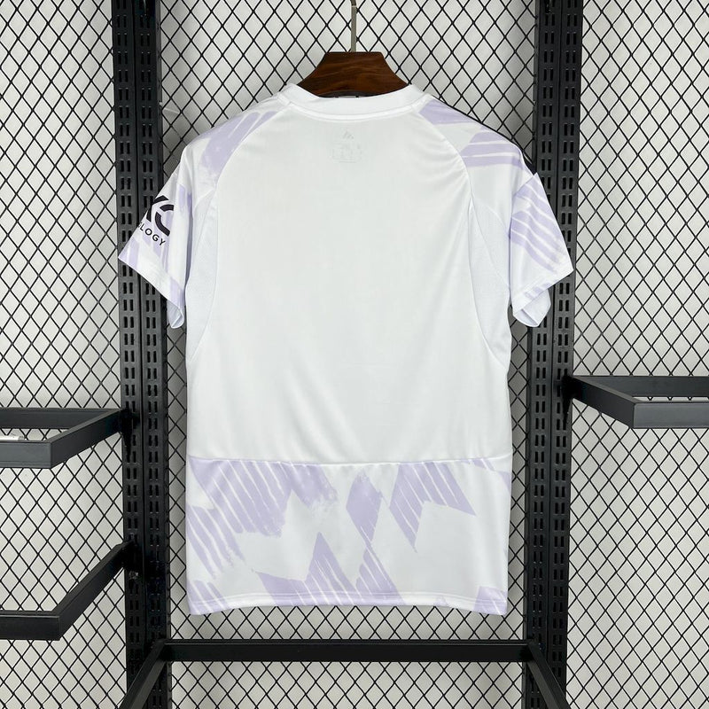 CAMISA DO MANCHESTER UNITED 25/26 BRANCA